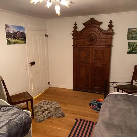 Eifeloase Apartamento Birresborn