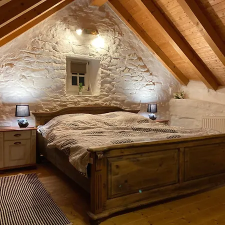 Eifeloase Apartamento