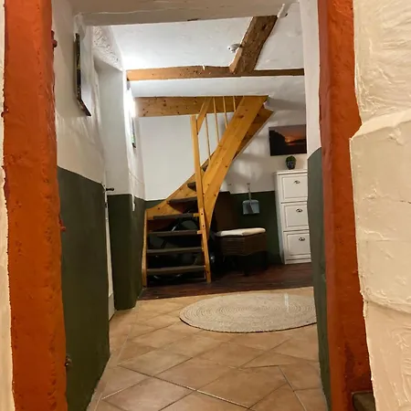Eifeloase Apartment Birresborn